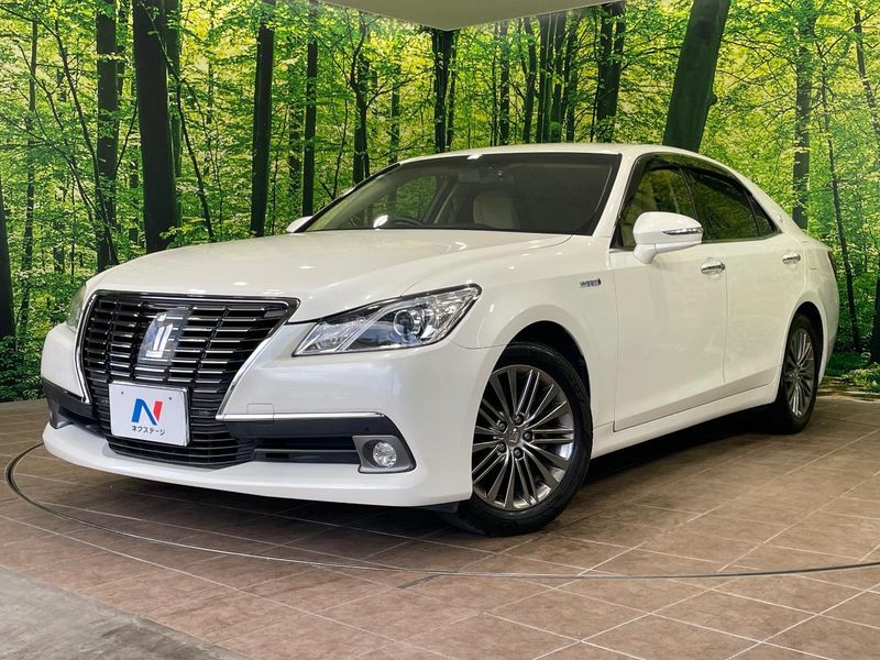2013 Toyota Crown Hybrid DAA-AWS210 (UW-muvvwsh426nm)[0]