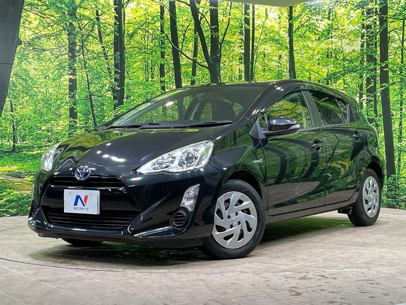 2016 Toyota Aqua DAA-NHP10 (UW-muvwm0kqjxba)[0]