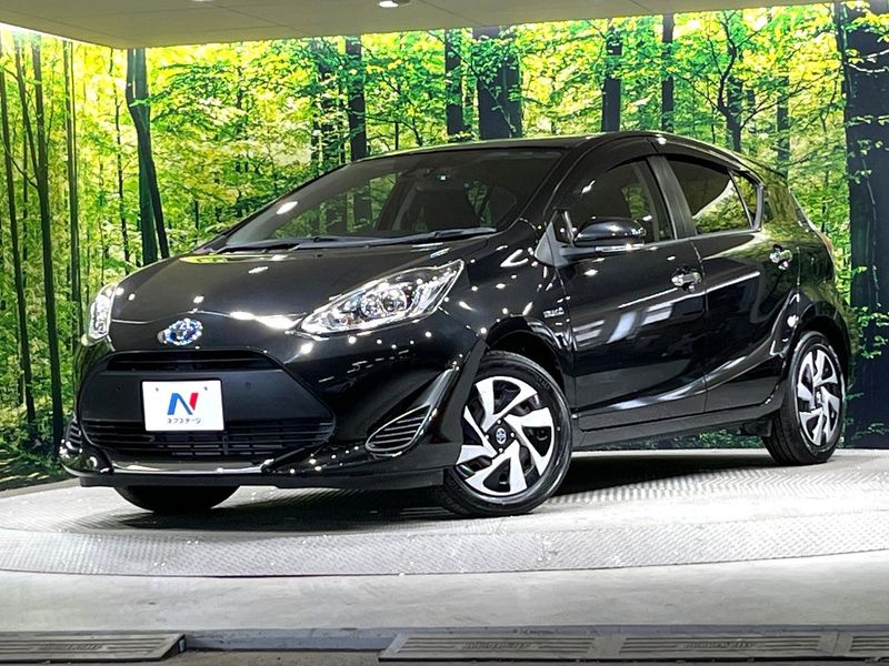 2019 Toyota Aqua DAA-NHP10 (UW-muvwm1rqkf4v)[0]