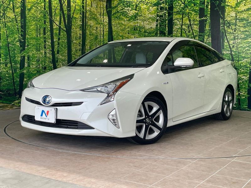 2016 Toyota Prius DAA-ZVW50 (UW-muxc40i51itf)[0]