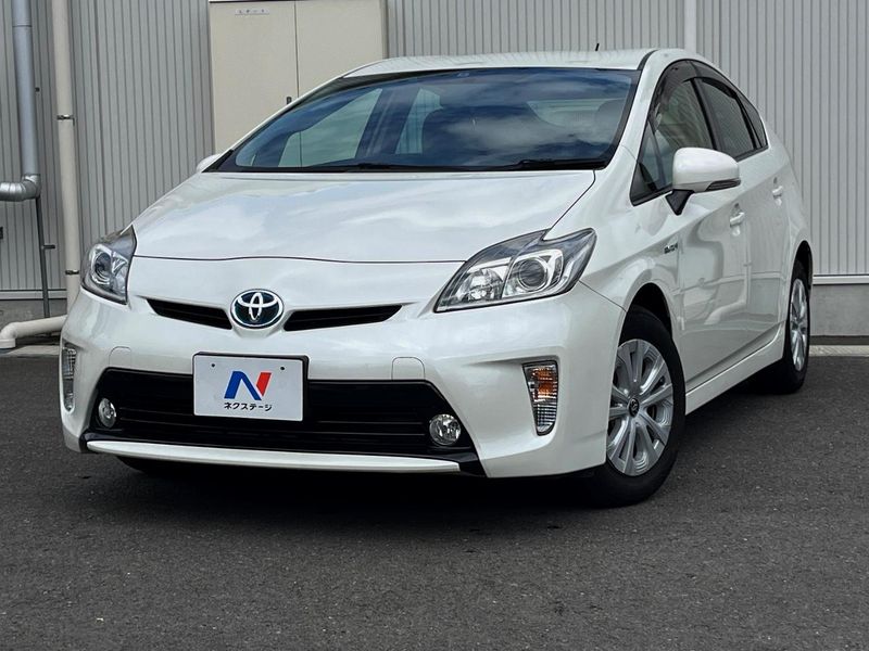 2014 Toyota Prius DAA-ZVW30 (UW-muyr6xzow1ul)[0]