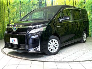 2017 Toyota Voxy DBA-ZRR80G