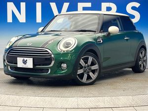 2019 Rover Mini DBA-XR15M