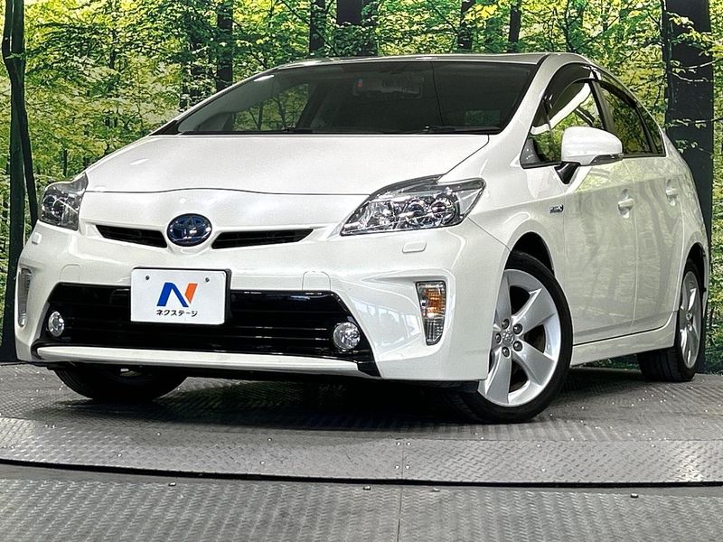 2014 Toyota Prius DAA-ZVW30 (UW-mv074fz7huna)[0]
