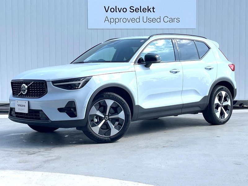 2025 Volvo XC40 5AA-XB420TXCM2 (UW-mv1llsnpdqkn)[0]