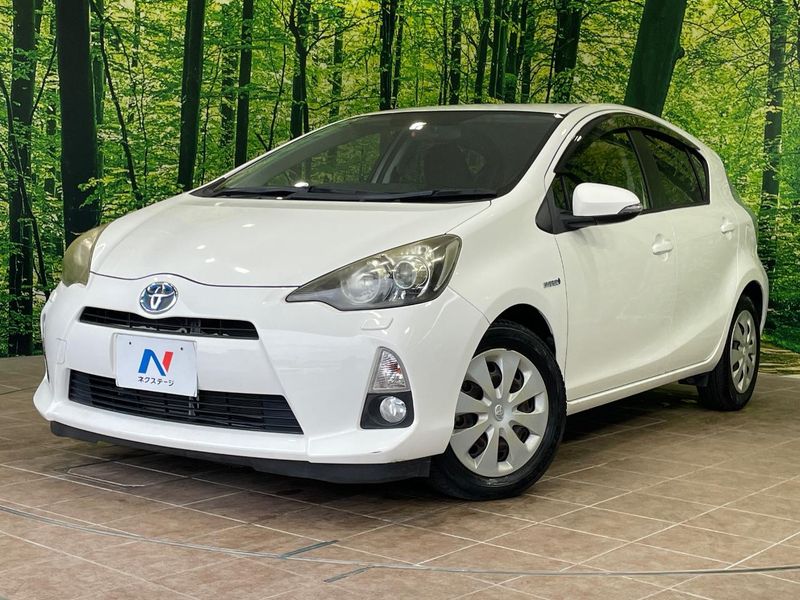 2012 Toyota Aqua DAA-NHP10 (UW-mv1ltg23sa82)[0]