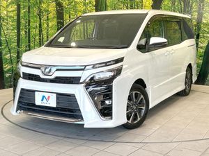 2017 Toyota Voxy DBA-ZRR80W