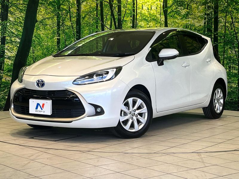 2022 Toyota Aqua 6AA-MXPK11 (UW-mv31m8j1uepz)[0]