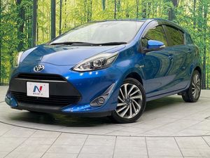 2018 Toyota Aqua DAA-NHP10