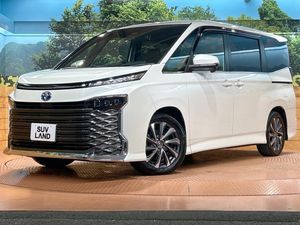 2022 Toyota Voxy 6AA-ZWR90W