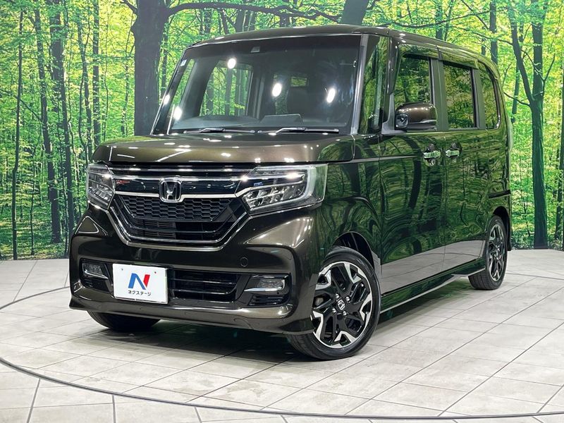2018 Honda N-BOX CUSTOM DBA-JF3 (UW-mv4g2o5iv443)[0]