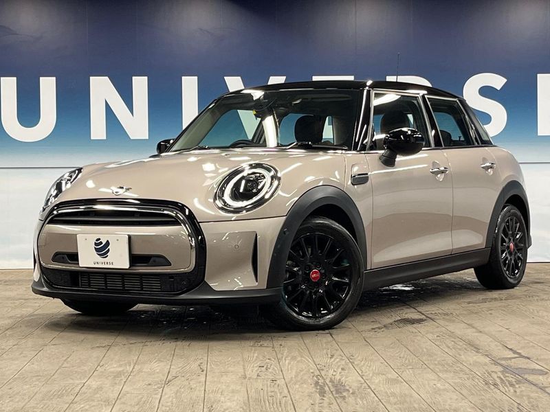 2022 Rover Mini 3DA-XV15MW (UW-mv4gjzan4xef)[0]