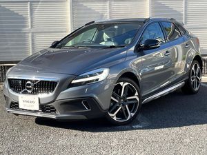 2018 Volvo V40 LDA-MD4204T