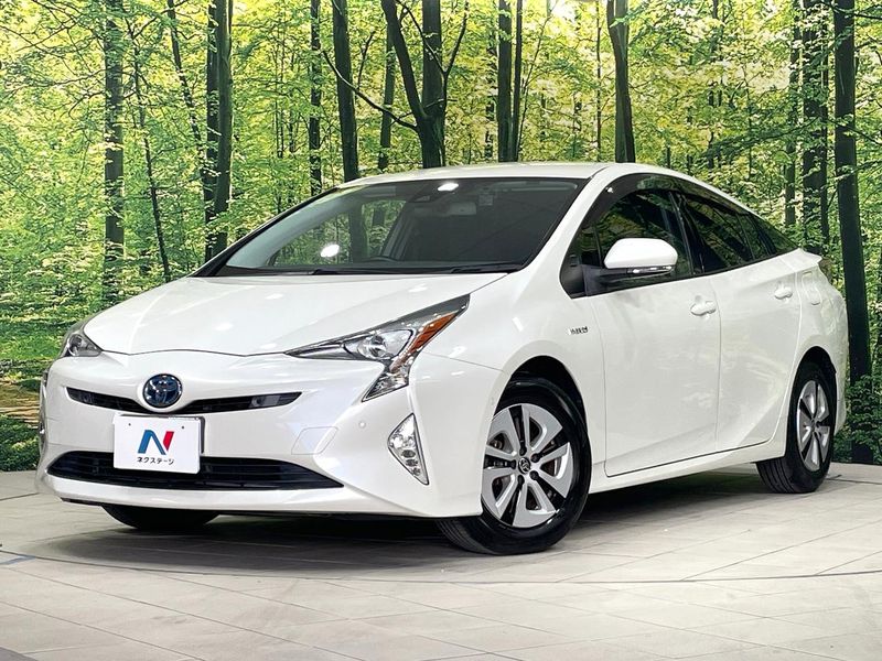 2018 Toyota Prius DAA-ZVW51 (UW-mv5w85zsm6pr)[0]