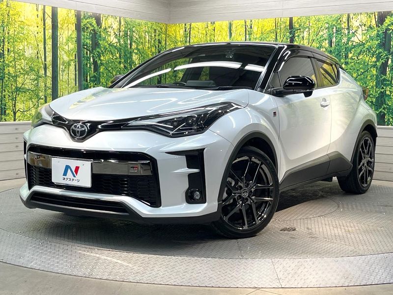 2022 Toyota C-HR 6AA-ZYX11 (UW-mv5w9g01ky99)[0]