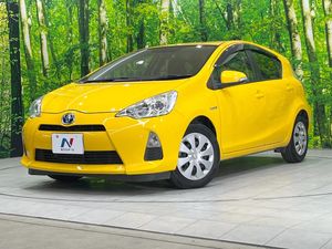 2014 Toyota Aqua DAA-NHP10