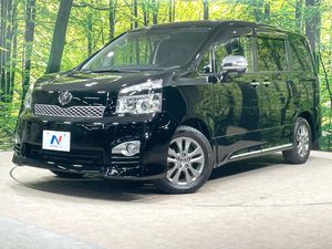 2013 Toyota Voxy DBA-ZRR70W