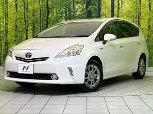2014 Toyota Prius α DAA-ZVW40W