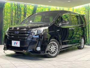 2017 Toyota Noah DAA-ZWR80W