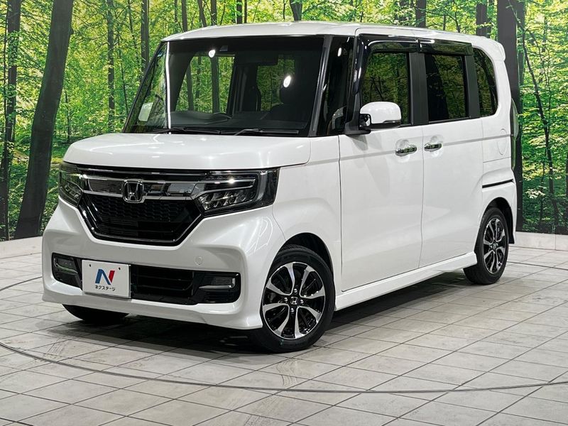 2018 Honda N-BOX CUSTOM DBA-JF3 (UW-mv8r3car8egm)[0]