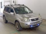 2005 Nissan X-Trail UA-NT30