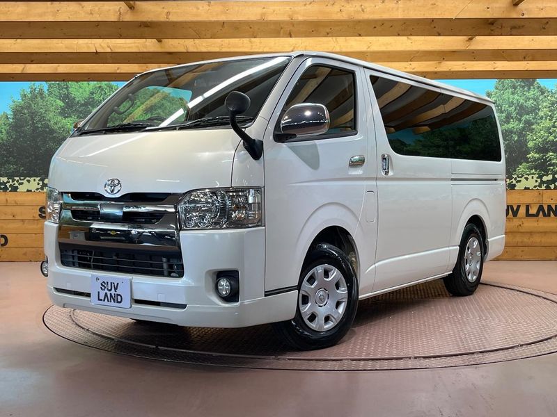 2018 Toyota Hiace Van QDF-GDH206V (UW-mvblxaers3q3)[0]