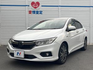 2019 Honda Grace DAA-GM4