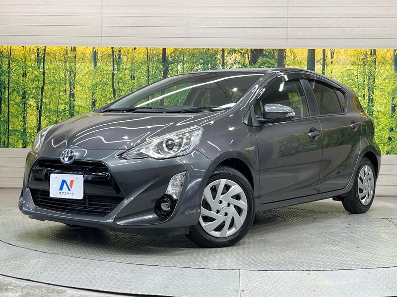 2015 Toyota Aqua DAA-NHP10 (UW-mvbm9s6xobph)[0]