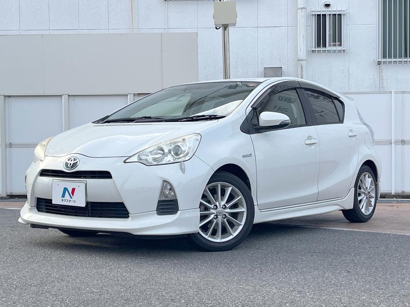 2012 Toyota Aqua DAA-NHP10 (UW-mvbm9vdwh8xr)[0]