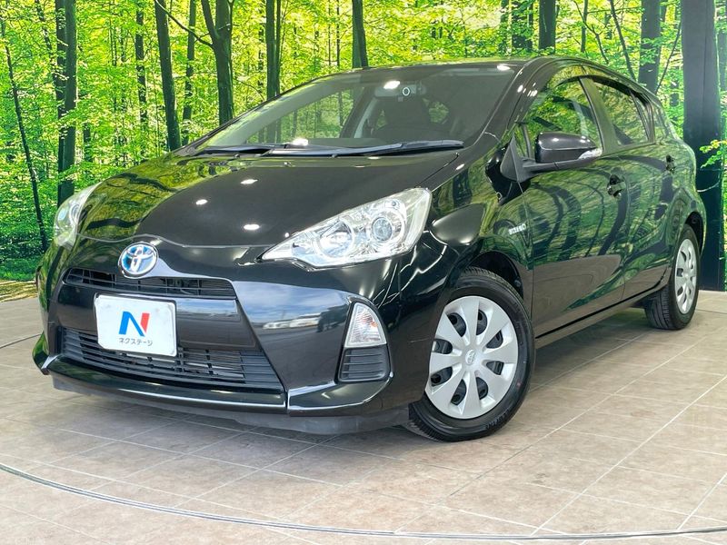 2013 Toyota Aqua DAA-NHP10 (UW-mvbm9w62k2tm)[0]