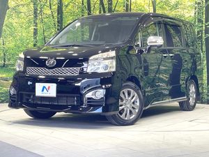 2013 Toyota Voxy DBA-ZRR70W