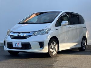 2015 Honda Freed hybrid DAA-GP3