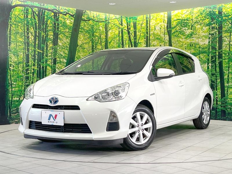 2014 Toyota Aqua DAA-NHP10 (UW-mvd1yu9h8nis)[0]