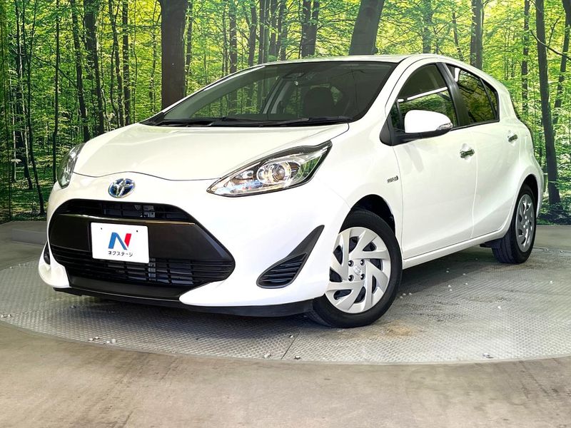 2018 Toyota Aqua DAA-NHP10 (UW-mvd1z59lfgcm)[0]