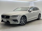 2018 Volvo V60 DBA-ZB420
