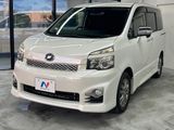 2010 Toyota Voxy DBA-ZRR70W