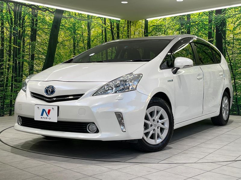 2013 Toyota Prius α DAA-ZVW40W (UW-mvd24ixesyf1)[0]