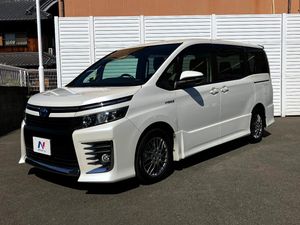 2016 Toyota Voxy DAA-ZWR80W