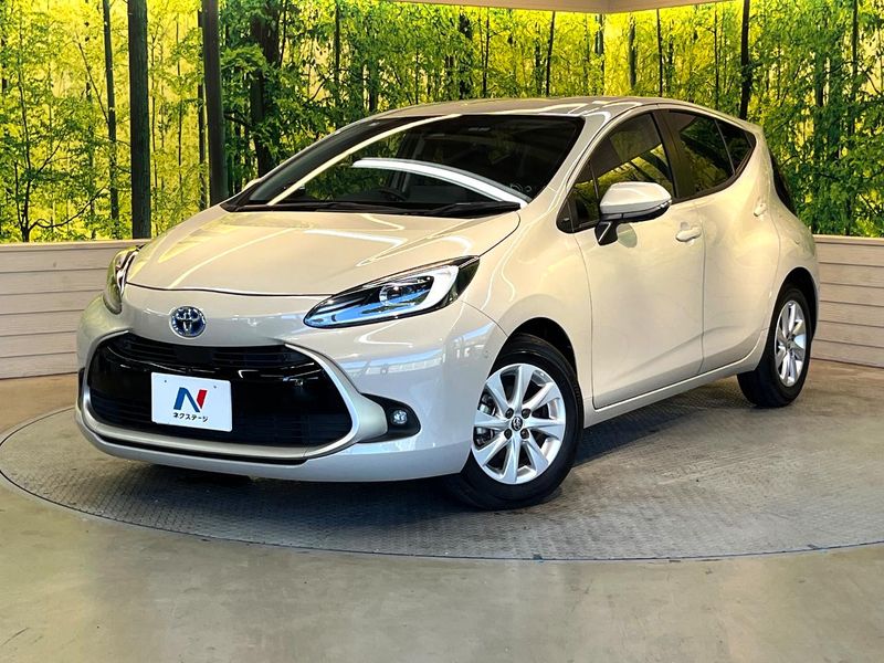 2023 Toyota Aqua 6AA-MXPK11 (UW-mvehaxi8u94k)[0]