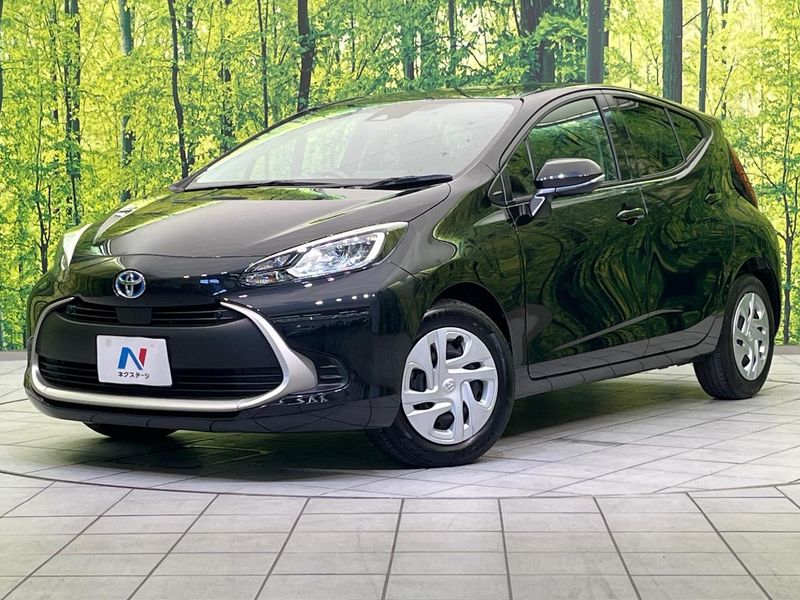 2024 Toyota Aqua 6AA-MXPK11 (UW-mvehb13id18r)[0]