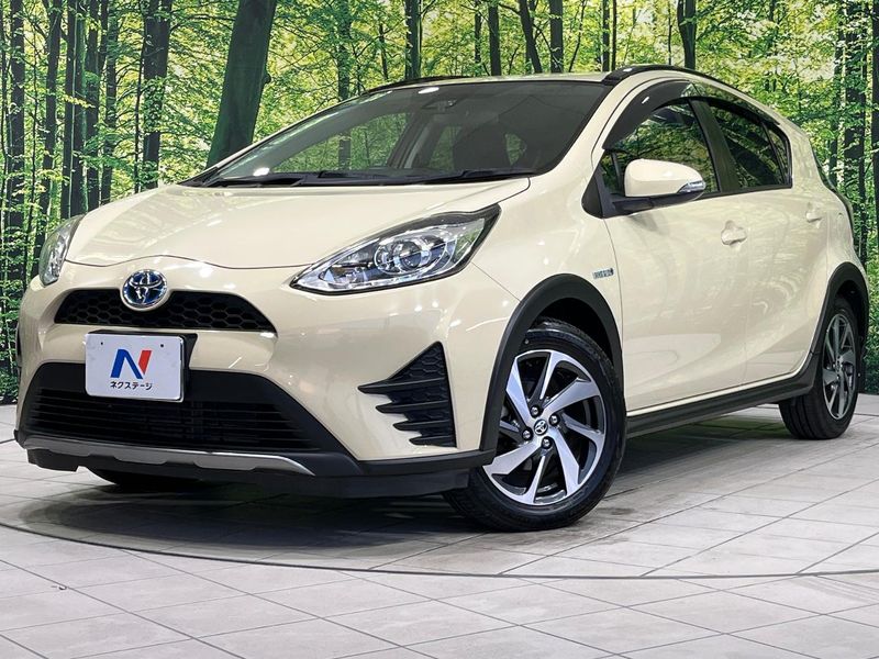 2018 Toyota Aqua DAA-NHP10H (UW-mvehd3kg4elp)[0]