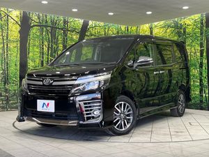 2017 Toyota Voxy DBA-ZRR85W