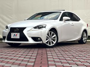 2016 Lexus IS DAA-AVE30