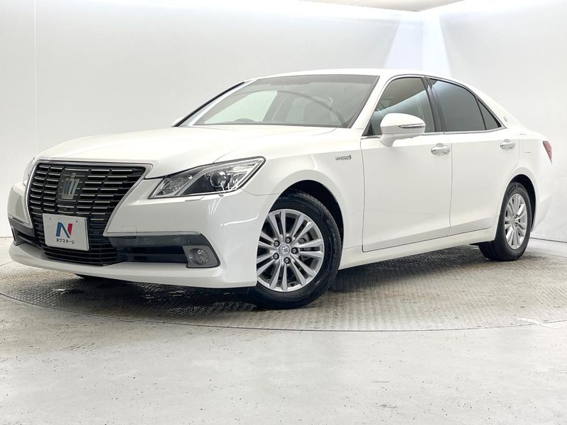 2015 Toyota Crown Hybrid DAA-AWS210 (UW-mvfxifsq1vad)[0]