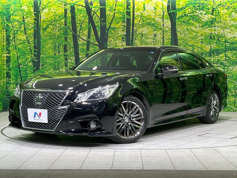 2014 Toyota Crown DBA-GRS214 (UW-mvfxoo9dfn1y)[0]