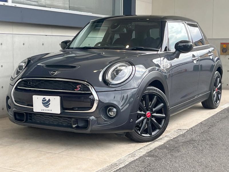 2019 Rover Mini DBA-XU20M (UW-mvfy88mwdiak)[0]