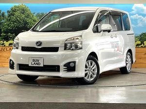 2010 Toyota Voxy DBA-ZRR70W