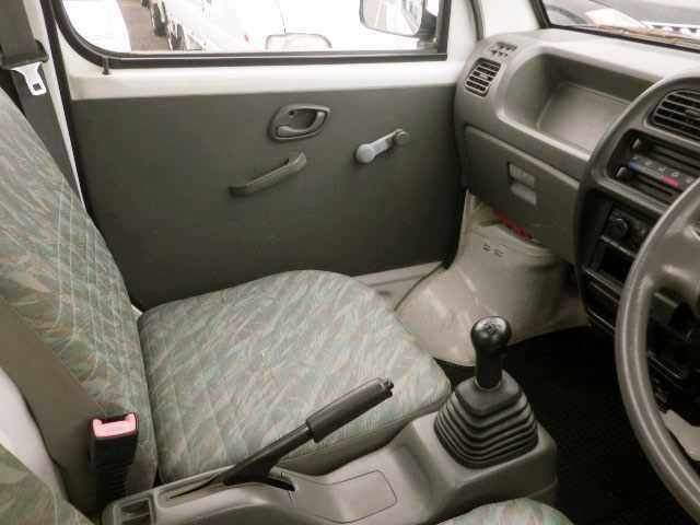 1999 Suzuki Carry Truck DA52T (UW-6969a00f56870)[8]