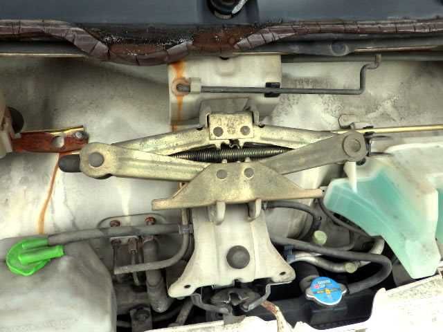 1999 Suzuki Carry Truck DA52T (UW-6969a00f56870)[18]