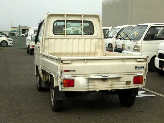 1999 Daihatsu Hijet Truck S200P (UW-6969a075542df)[1]